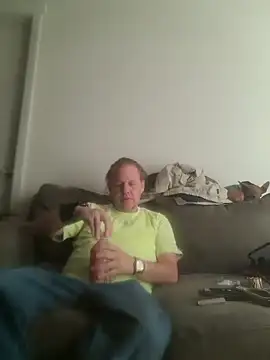 yourMasterisBored: онлайн-секс-чат