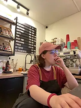 Živý XXX chat cinnabon_