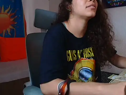 Czat XXX na żywo – Sassa_69