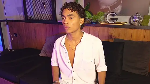 Chat XXX Live AlanCutee