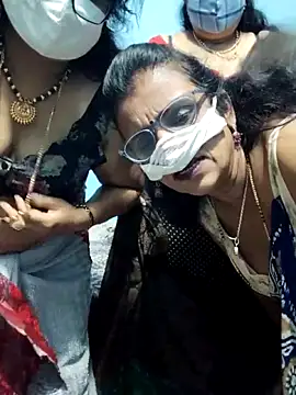 Kannadasexywifes 在線直播表演