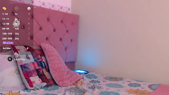 YourLittleFantasy live XXX chat