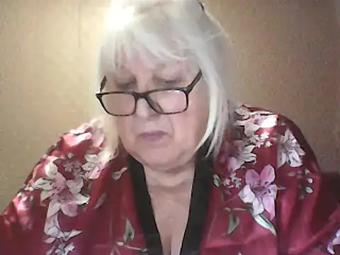 Alexia64231 Adlı Modelin Web Kamerası Şovu