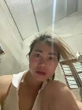 Chat XXX en directo de meganmeo