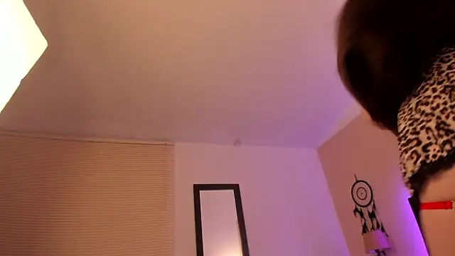 LolaVillalobos' Live XXX Chat