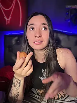 Sophie_LS: απευθείας συνομιλία ΧΧΧ