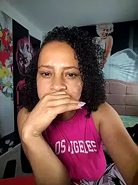 Pertunjukan Kamera Web Sofia_Alane