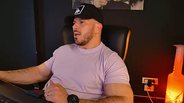 AngeloEricのウェブカメラショー