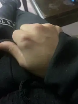 giyasbvnghkgkfk Adlı Modelin Web Kamerası Şovu