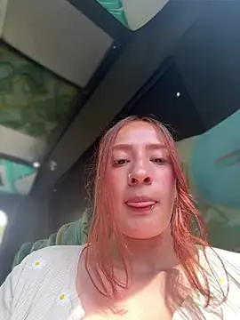 Samyra_Biker12's Webcam Show