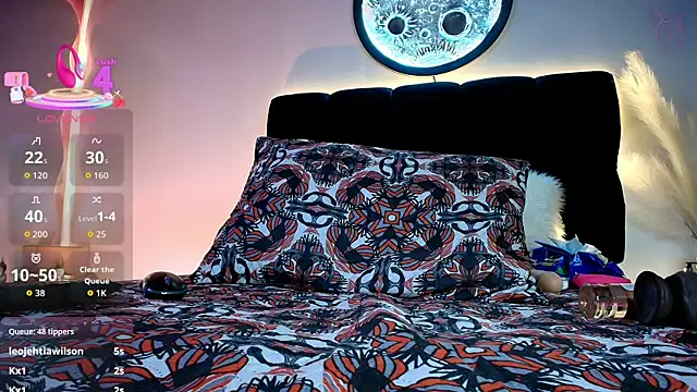 Chat XXX en directo de lorrayne_