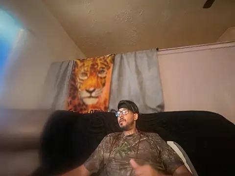 Chatroom XXX en direct de ThrowedWorldWide