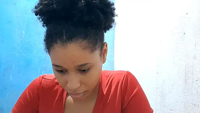 Chat +18 de MadelynStamant ao vivo