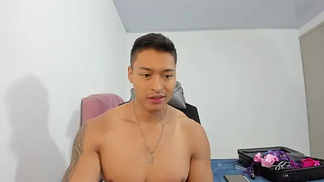 abu_dhabi_21's Live XXX Chat