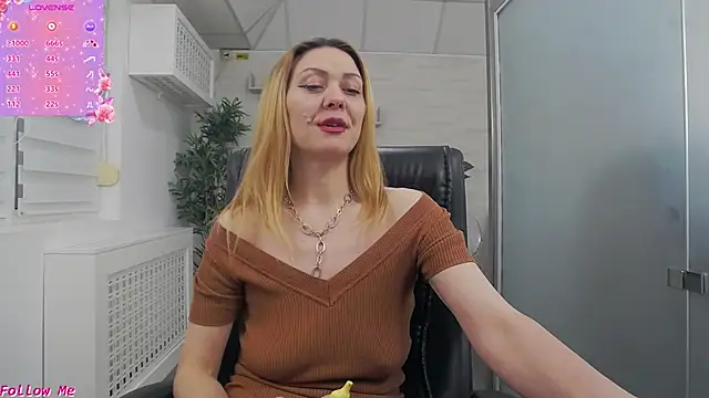 EllaMilf_ Obrolan Langsung XXX