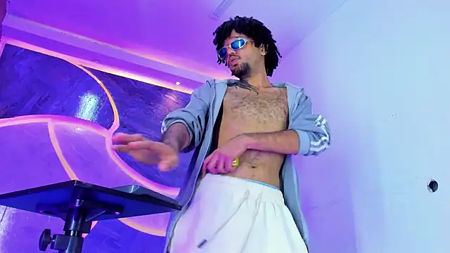 Chat +18 de Josh_Hot_Sex ao vivo