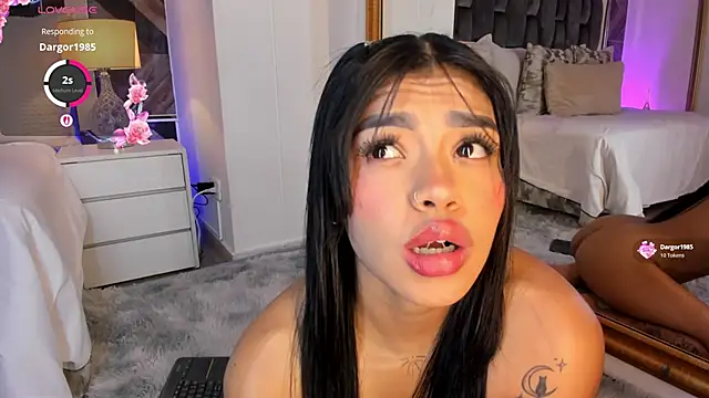 Czat XXX na żywo – NaylaGrey