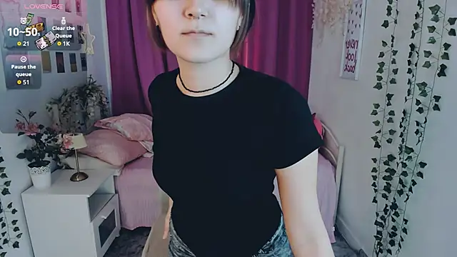 Alexa_Lexi_ Adlı Modelin Canlı XXX Sohbeti