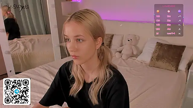 Anellyball Adlı Modelin Canlı XXX Sohbeti