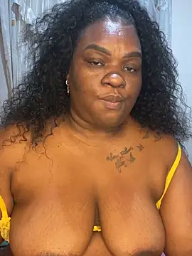 Czat XXX na żywo – lilybaudyn_