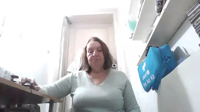 Chat +18 de AnnaLive570 ao vivo