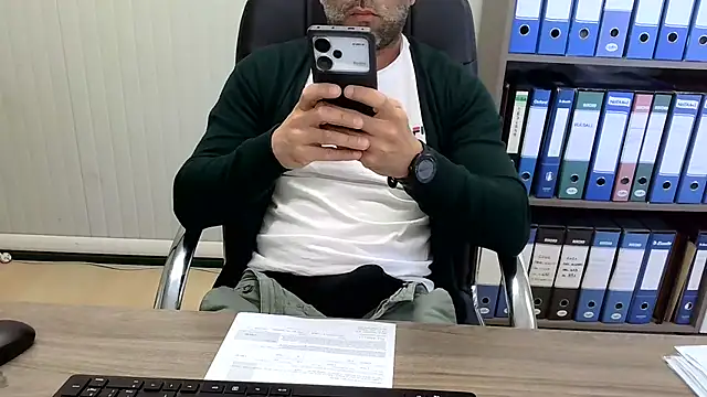 عرض كام Evasionee