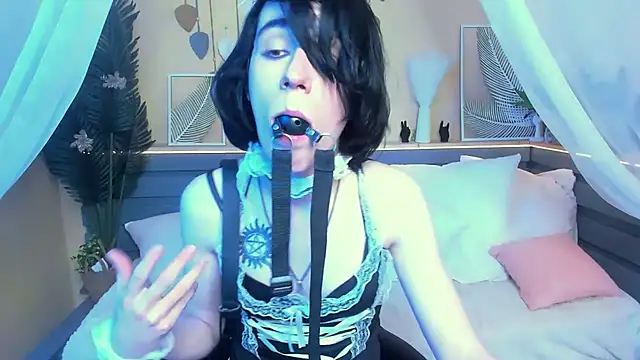 โชว์เว็บแคมของ Micke_Dio