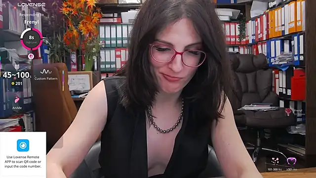 classyladyrellax Live XXX Chat