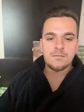 Huge_cock22cm Webcam show