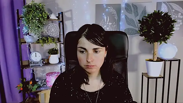 MartaEdams' Live XXX Chat