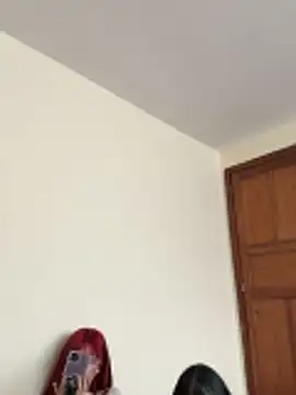 Chatroom XXX en direct de AngieRousse_