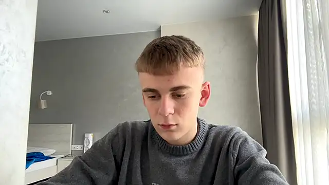 Вебкам-шоу SoloFury