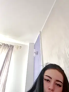 Briana_lrs Webcamshow