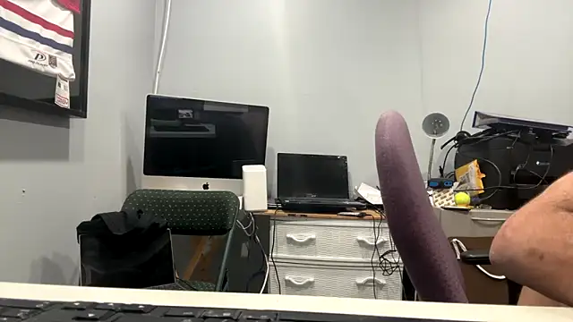 frankyjones8989: διαδικτυακό σόου στην κάμερα