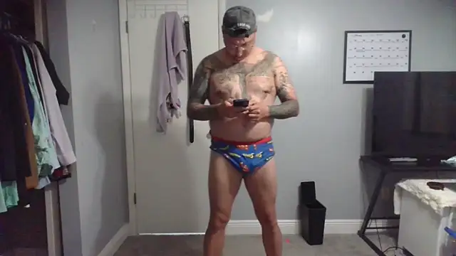 MrBiggBallz webkamerás műsora