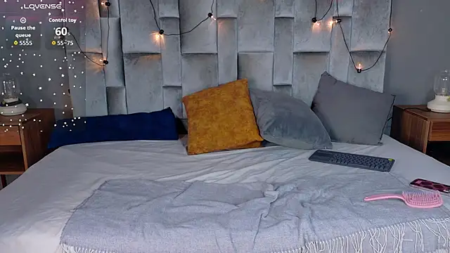 AnnieRouse__: онлайн-секс-чат