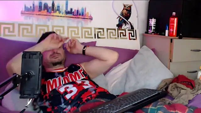 iuligruia69 Pertunjukan Webcam