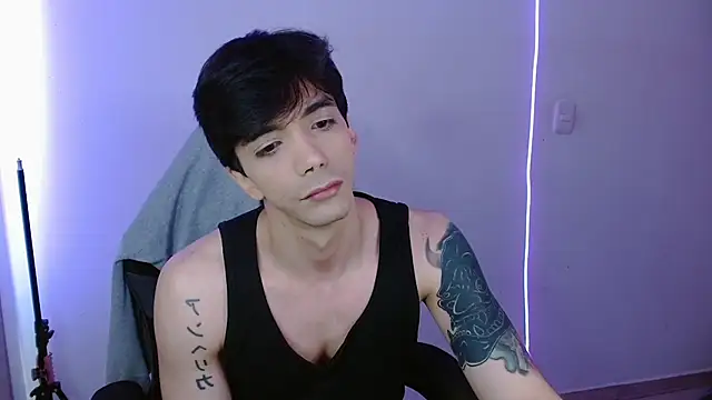 H3ll_B0I's Live XXX Chat