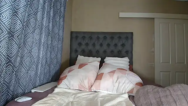 nanababe1 即時 XXX 聊天