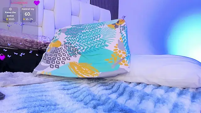 Pokazy przed kamerką – alisstarr