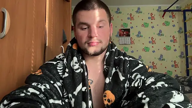 chiraq1945 élő XXX-chatje