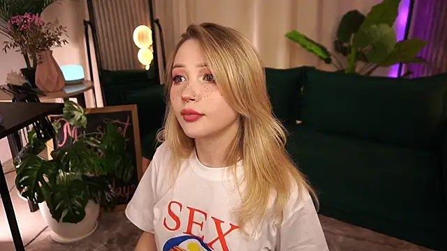 دردشة LauraWifeness الجنسية المباشرة