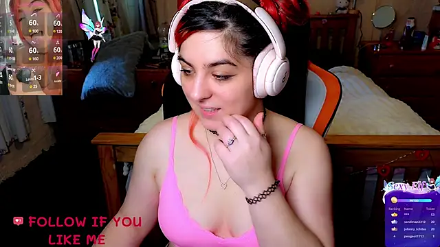 jennystyle Chat XXX in diretta