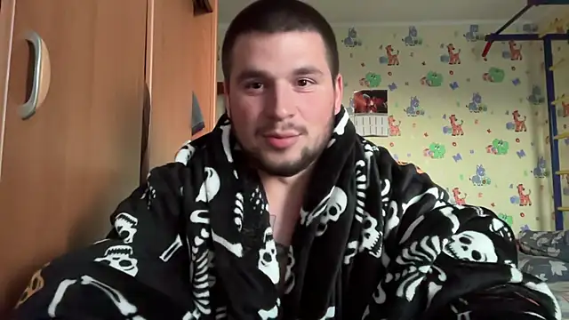 chiraq1945 élő XXX-chatje