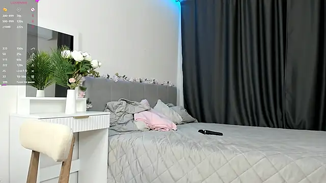 TaiteFairfield: онлайн-секс-чат