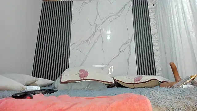 XXX chat uživo modela Morochaa-fire