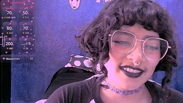 NinaYellowのライブXXXチャット