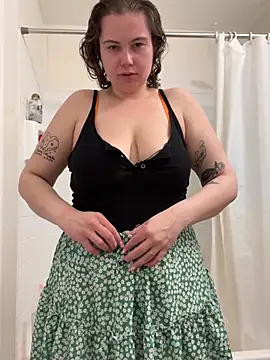 FreakyDreama's Webcam Show