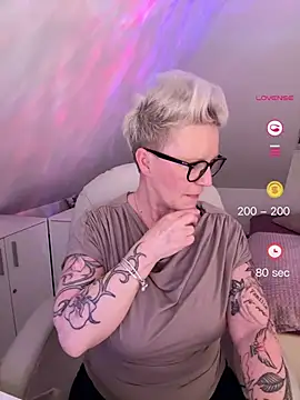 German_Milf live XXX chat