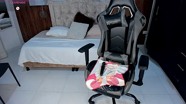 Chat XXX en directo de lia_16